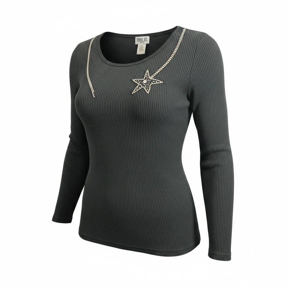 Robbie Bee Woman Black Ribbed Knit Rhinestone Star Sweater Plus 3X Scoop Neck